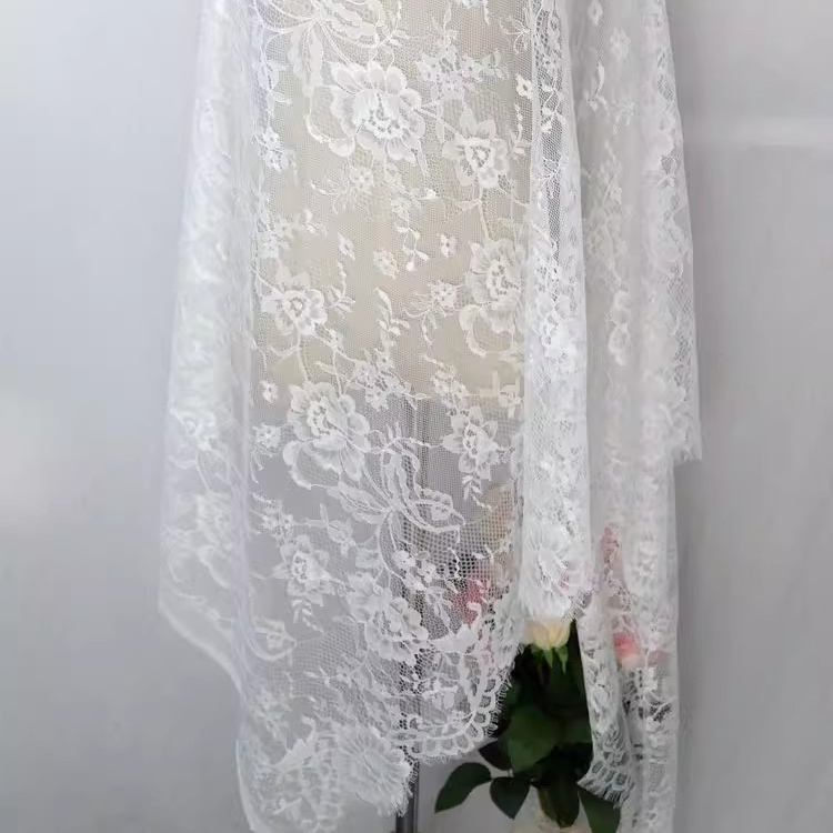 French Chantilly Lace Width 70 cm CHL0050