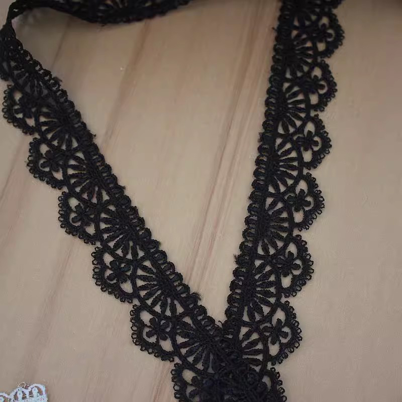 Gold Trim For Fabric 1 Yard Width 2.7 cm LT0471