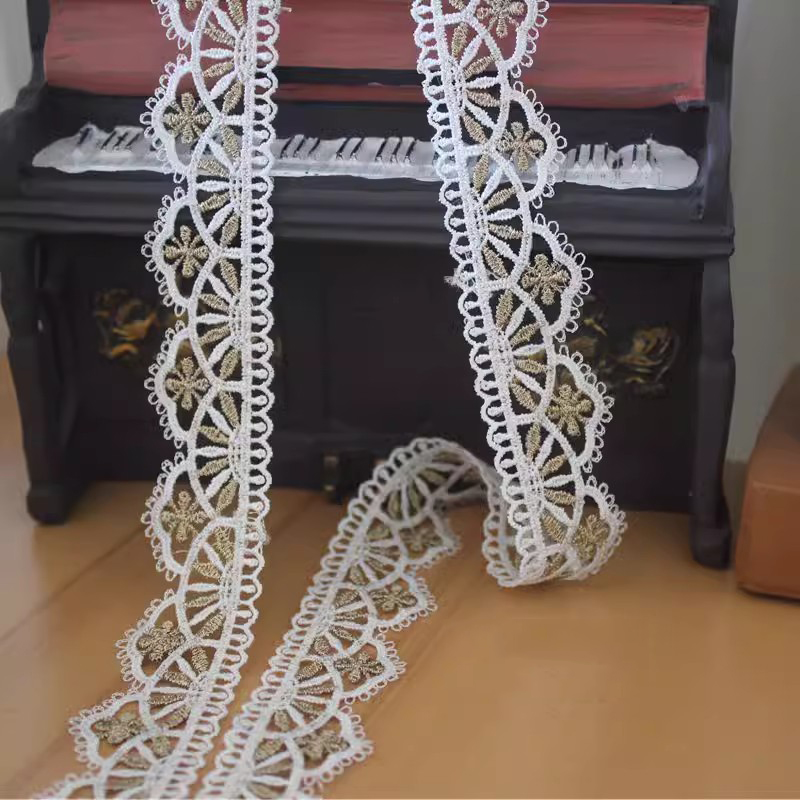 Gold Trim For Fabric 1 Yard Width 2.7 cm LT0471