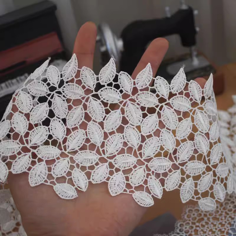 Guipure Lace Trim 1 Yard Width 9-12 cm LT0473