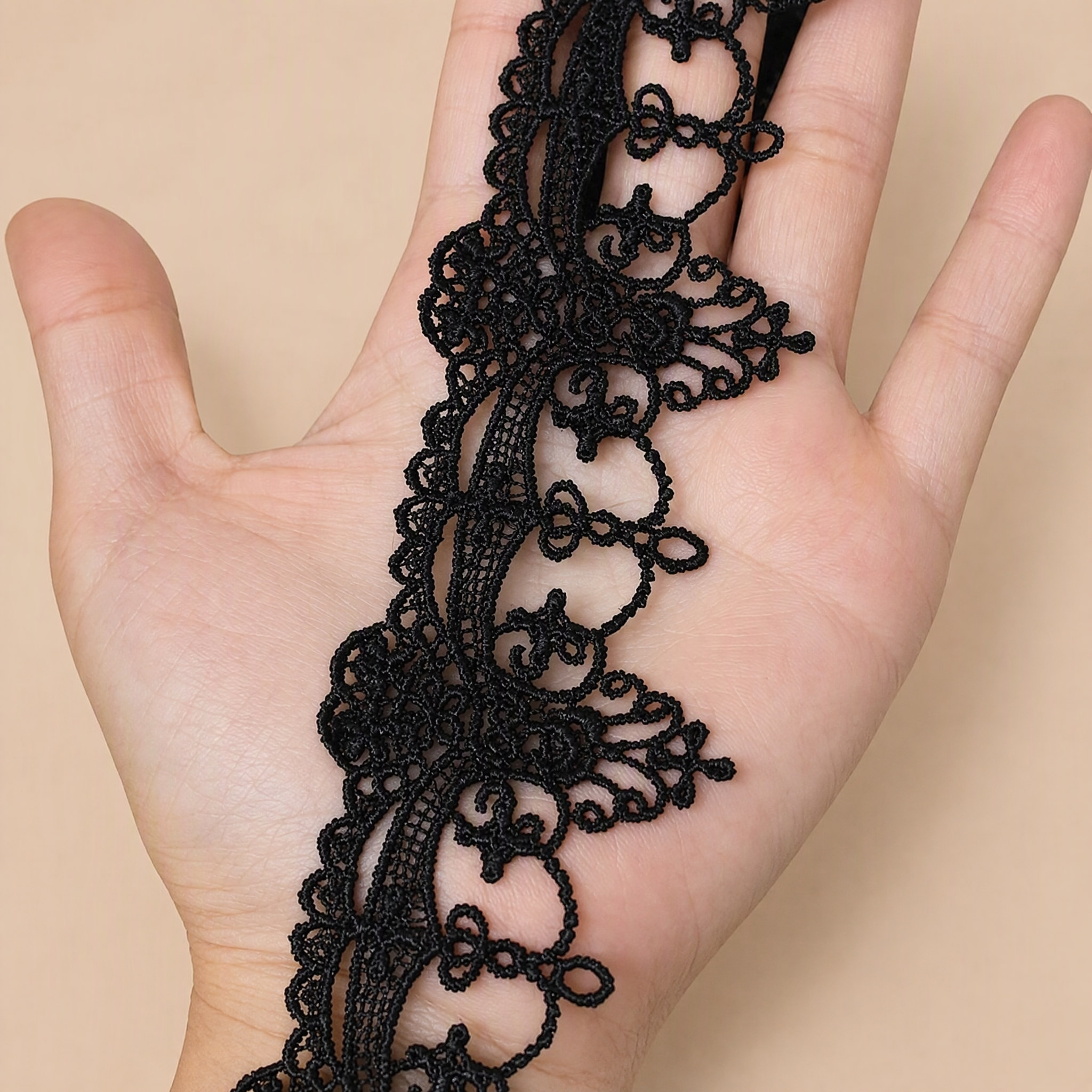 1 Meter White Black Lace Trim for Bridal Gowns Width 5-7 cm LT0103