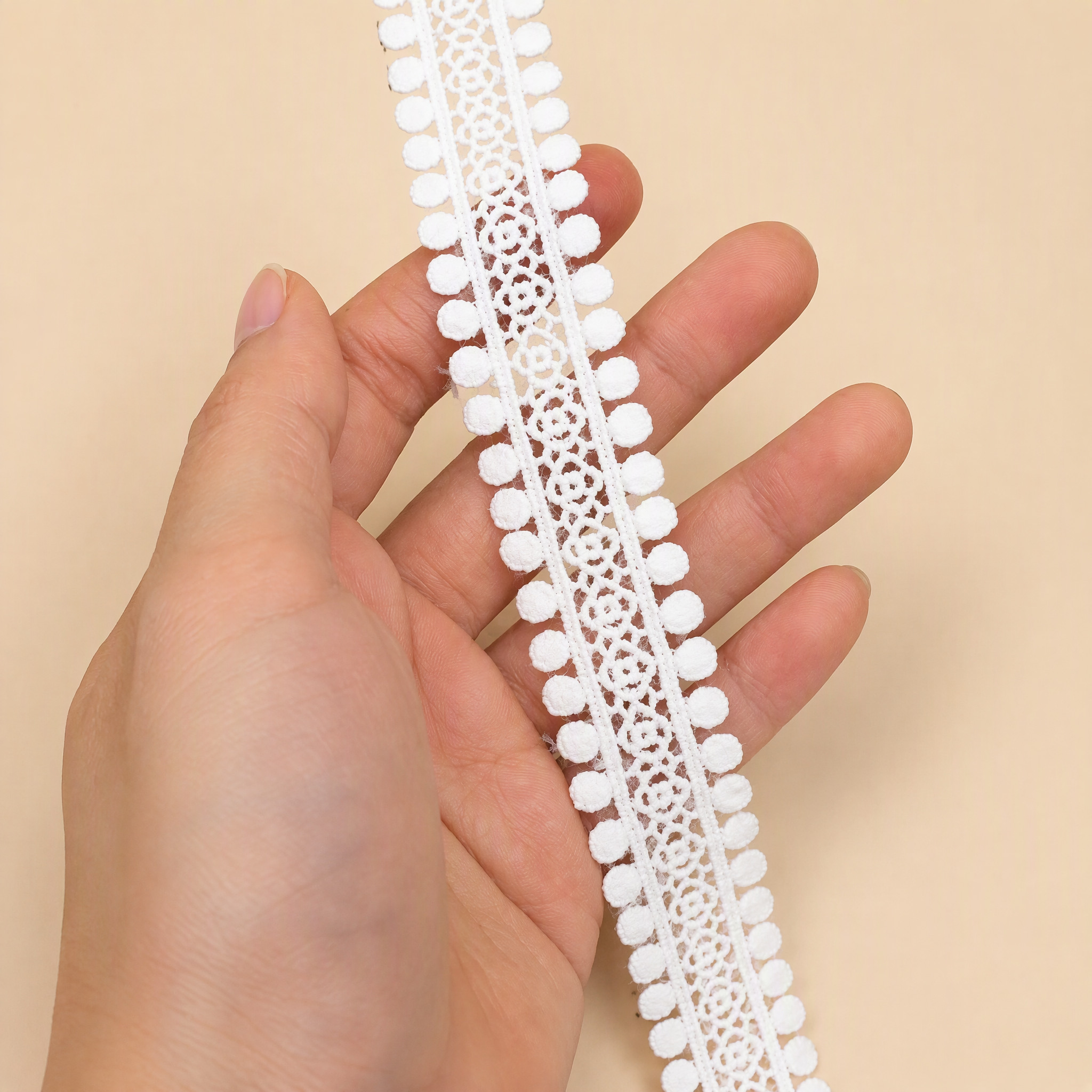 1 Meter White Decorative Lace Trim for Clothing Edges & DIY Crafts Width 1-3 cm LT0161