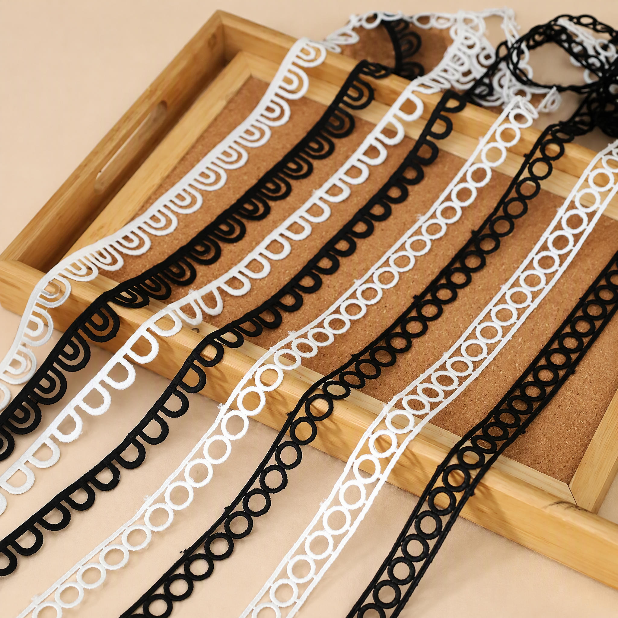 1 Meter Circular Lace Trim for Belt & Shoulder Strap Accessories Width 1-2 cm LT0193