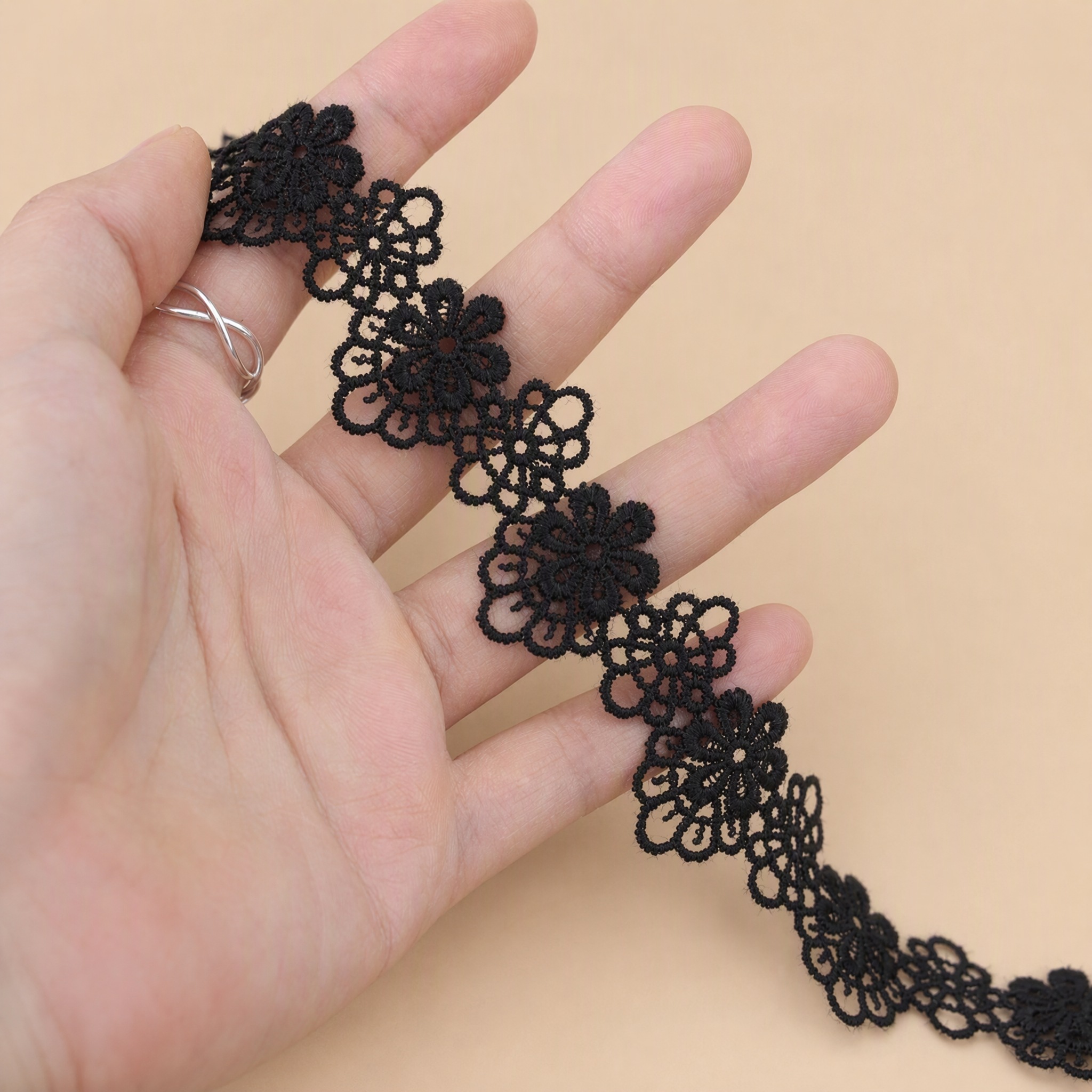 1 Meter Decorative Lace Trim for Bridal Belts Width 2-3 cm LT0301