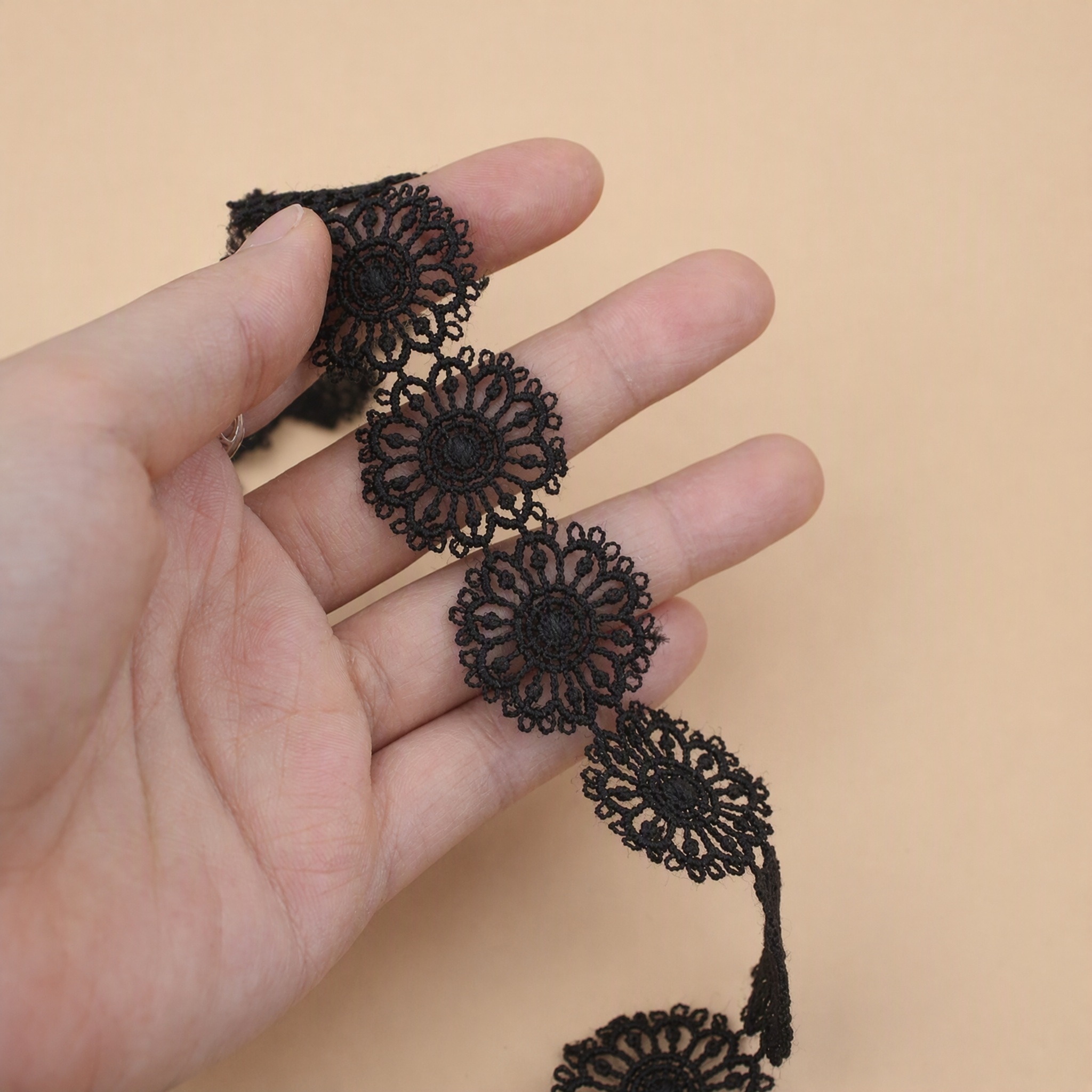 1 Meter Decorative Lace Trim for Bridal Belts Width 2-3 cm LT0301