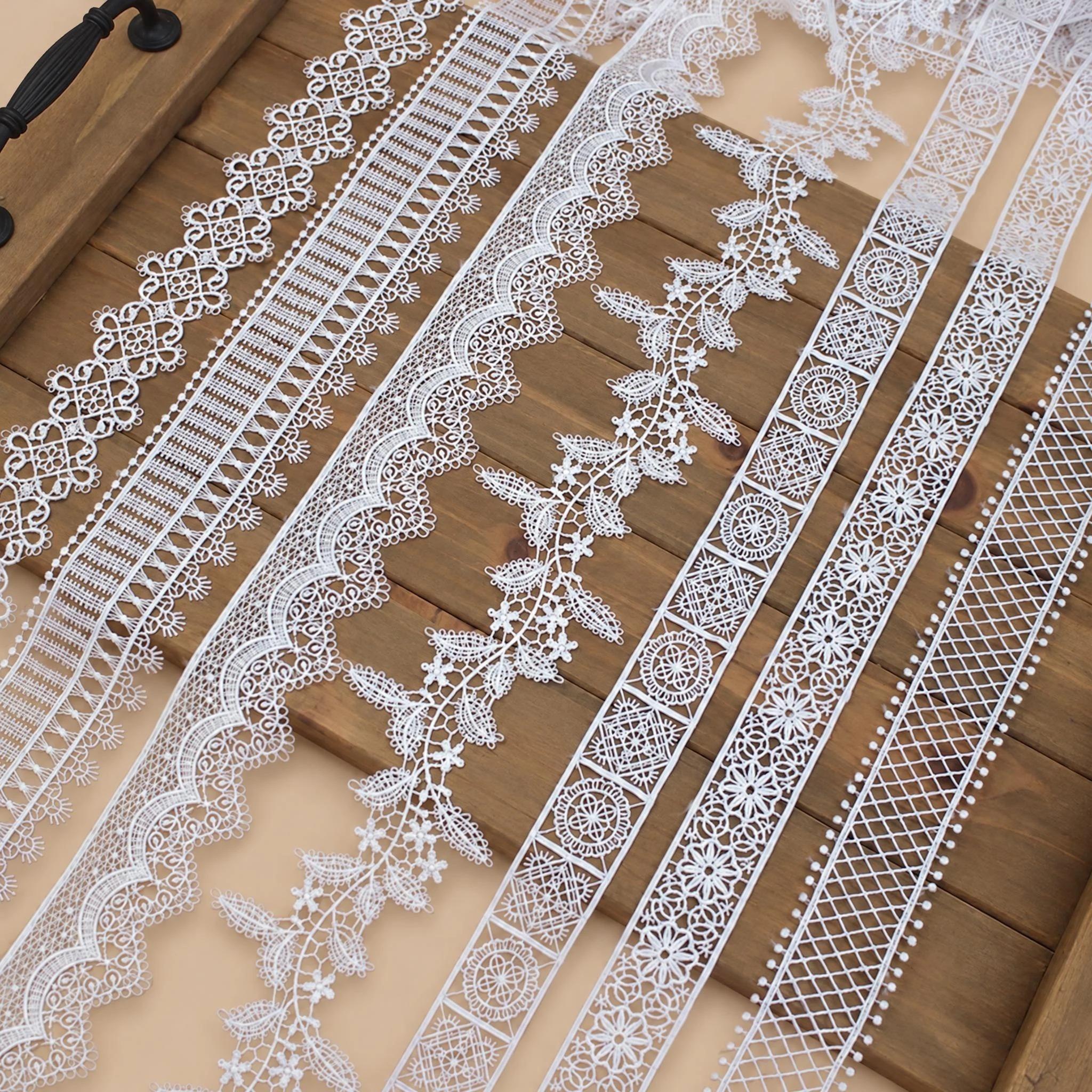 1 Meter White 3D Lace Trim for Clothing Seam Details Width 2-4 cm LT0312