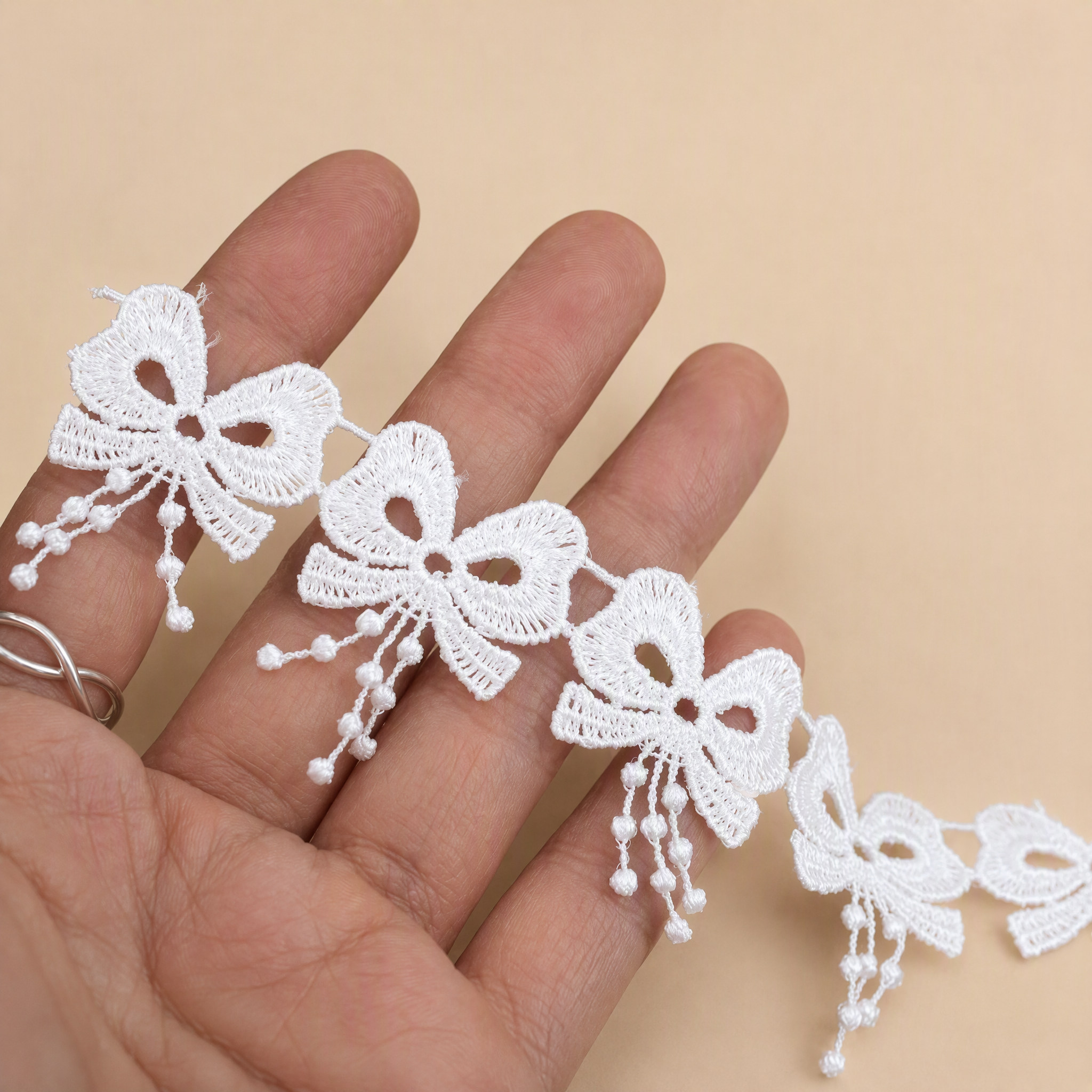1 Meter Bow Tie Lace Trim for Neckline Details Width 1-3 cm LT0358