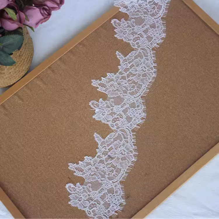 Lace Trim For Wedding Veils Width 10-13 cm LT0435