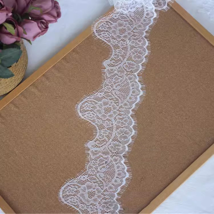 Lace Trim For Wedding Veils Width 10-13 cm LT0435