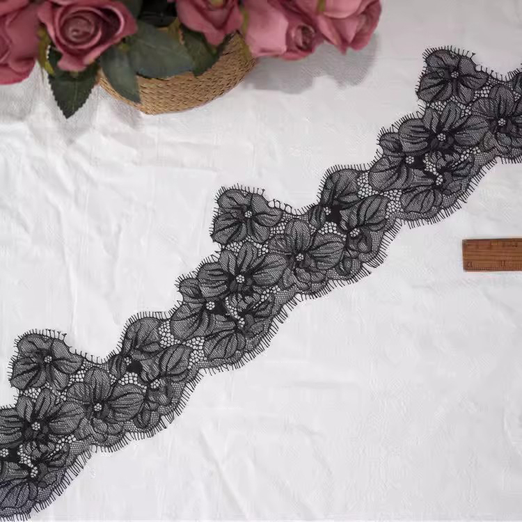 Lace Trim For Wedding Veils Width 10-13 cm LT0435