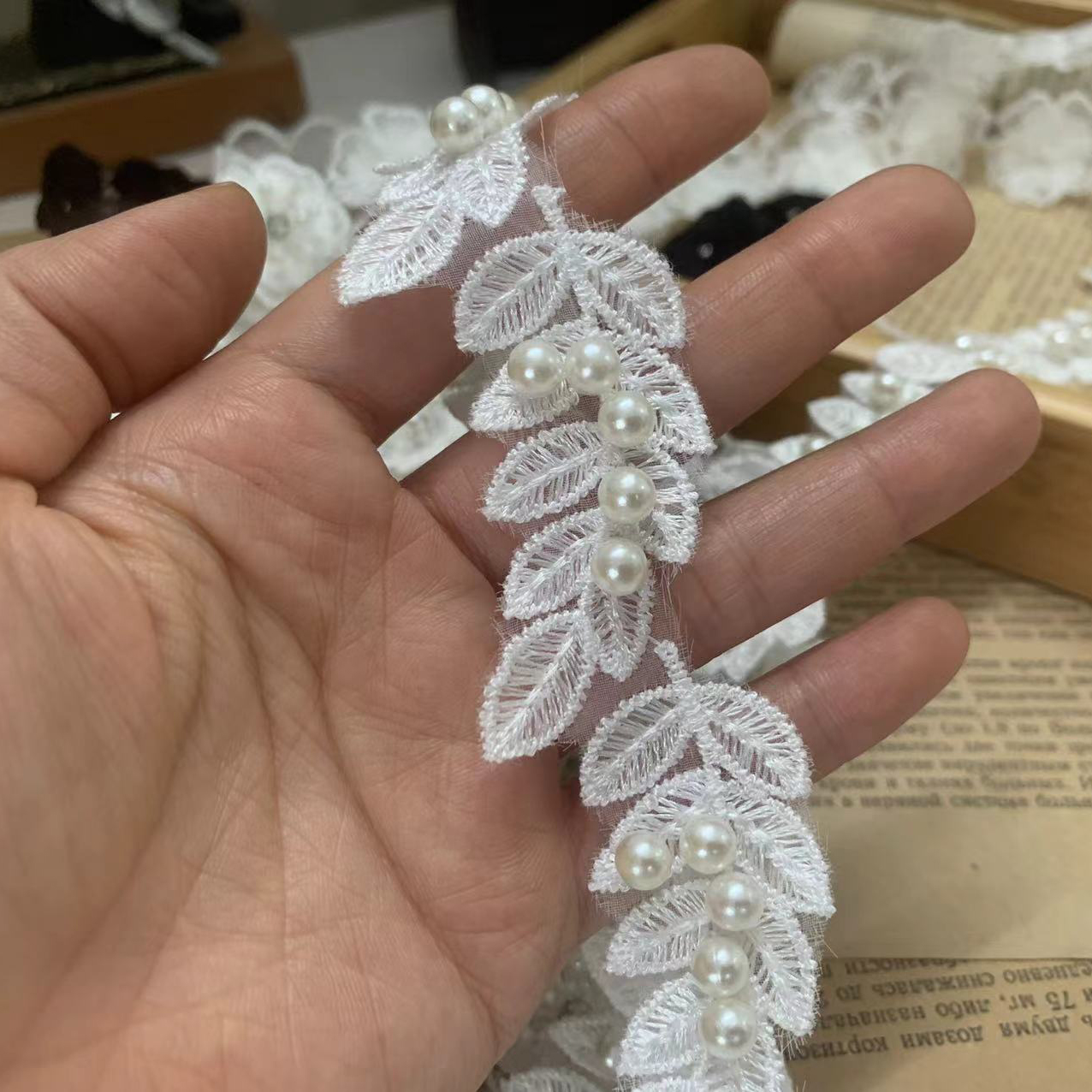 Pearls Beaded Lace Trim Fabric BT0009