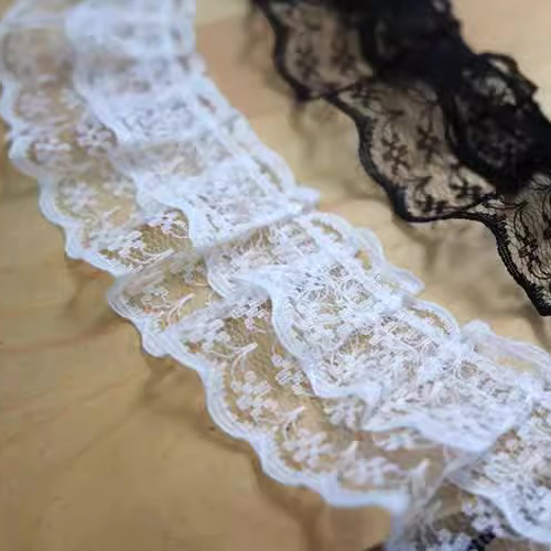 Pleated Lace Trim Fabric Width 4 cm  LT0449