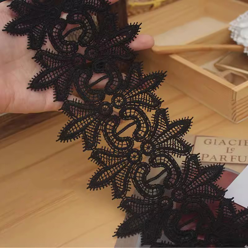 Pretty Fabrics And Trims 1 Yard Width 6-12 cm LT0493