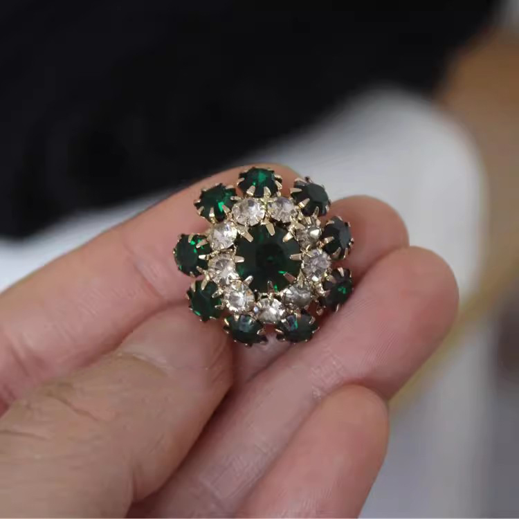 Rhinestone Cloth Buttons Decoration BU0001