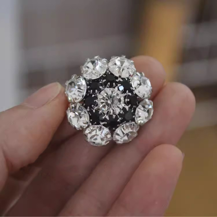 Rhinestone Cloth Buttons Decoration BU0001