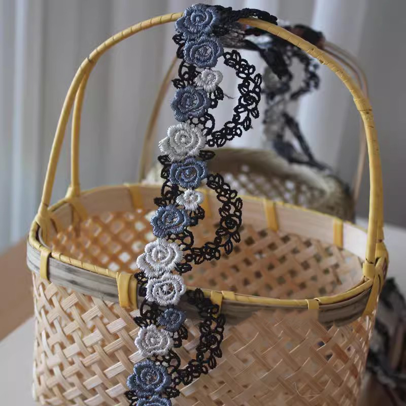 Rose Lace Fabric Trim 1 Yard Width 3.8 cm LT0470