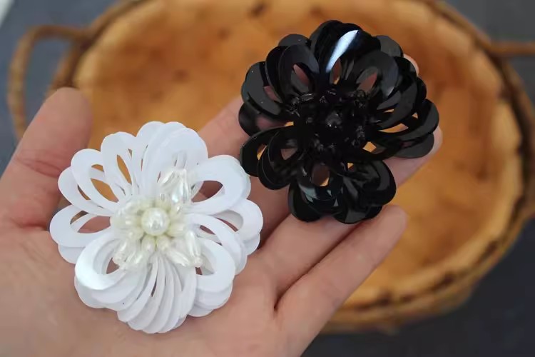 Sequins Beaded 3D Single Floral BT0029