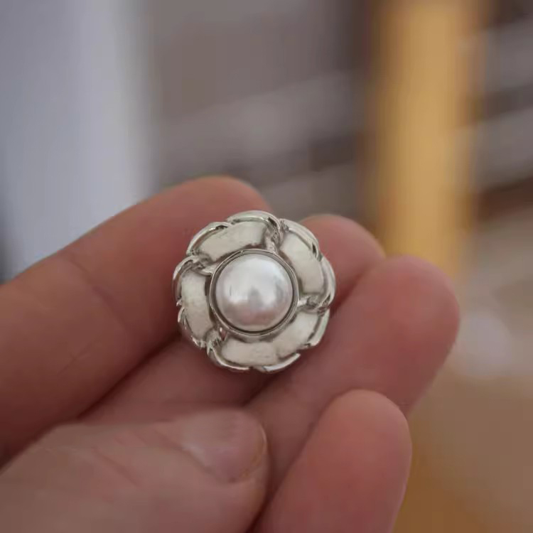 Sweater Beaded Metal Clothes Button BU0006