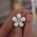 D#White Flower 2.1 cm