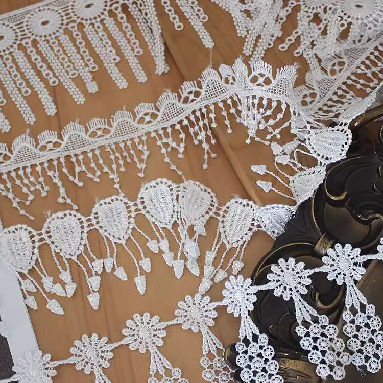 Tassel 3D Lace Trim Width 4-7 cm LT0063