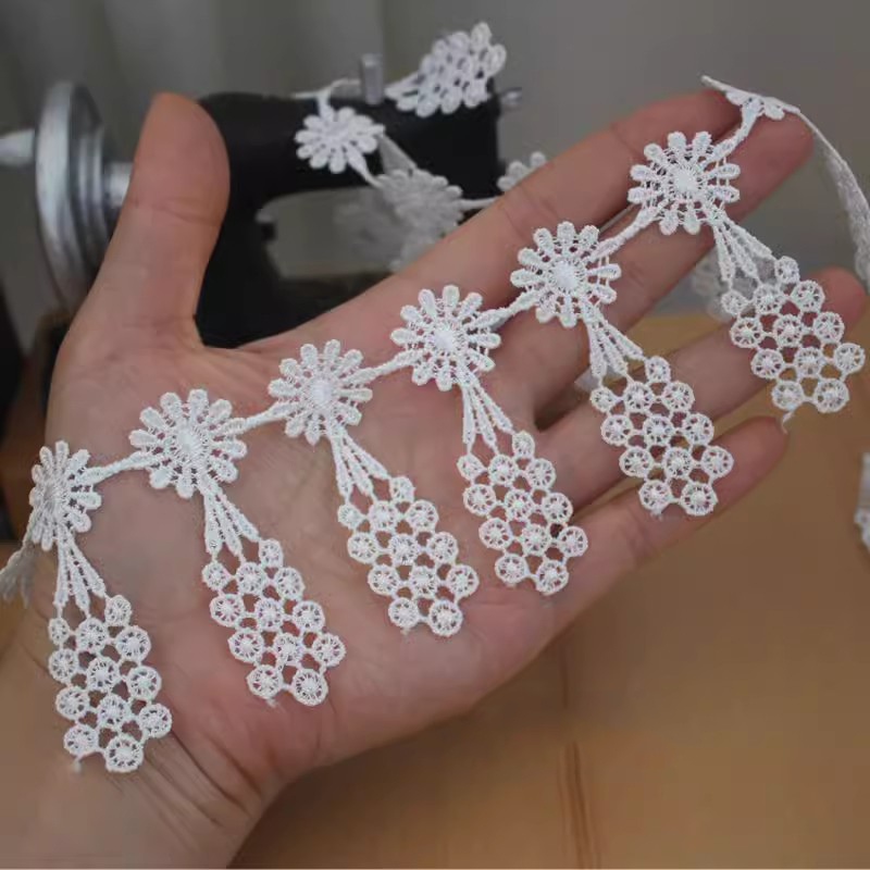 Tassel 3D Lace Trim Width 4-7 cm LT0063