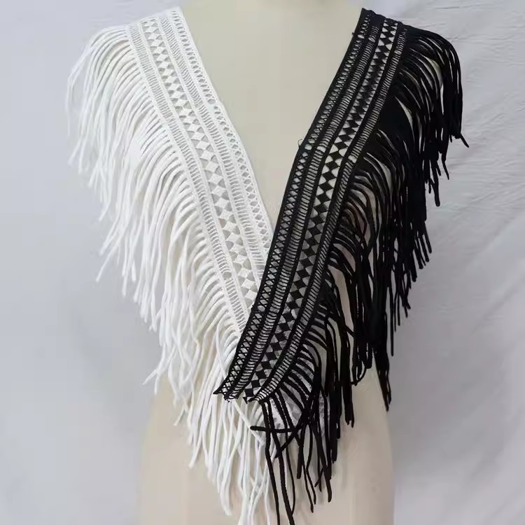 Tassel Guipure Lace Trim Width 19 cm LT0305