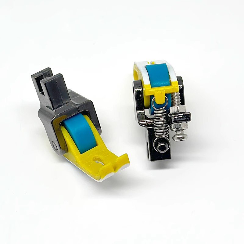 Teflon Plastic Roller Narrow Presser Foot ST0001