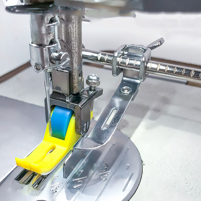 Teflon Plastic Roller Narrow Presser Foot ST0001