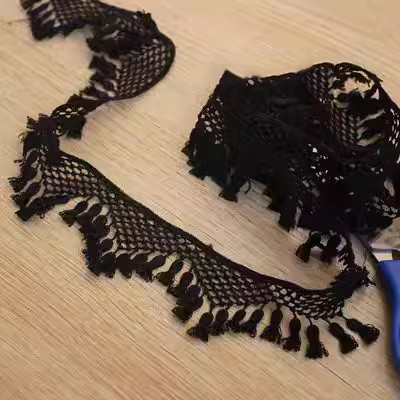 Trim With Tassels Lace 1 Yard Width 4 cm LT0479