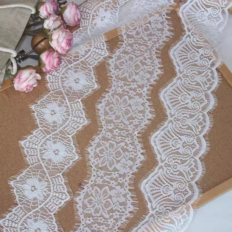 Veil Trim Lace 3 Yards Width 11-13 cm LT0440