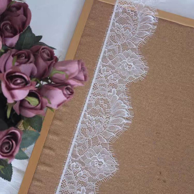 Wedding Veil Lace Trim Width 8-11 cm LT0436