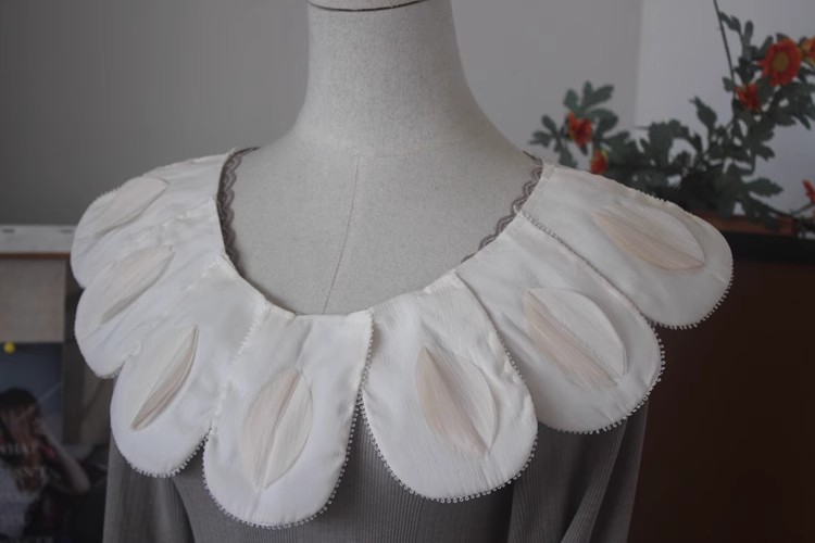 Ivory Cotton Lace Collar Eyelet Fabrics EF0059-Lace Fabric Shop