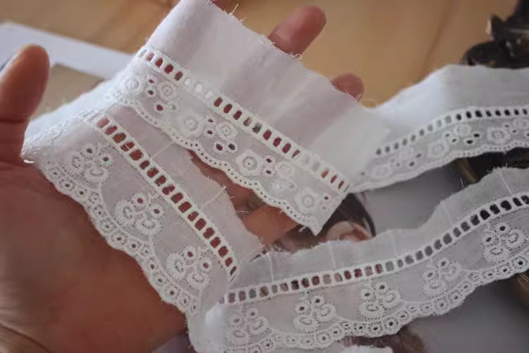 White Eyelet Lace Width 4-11 cm EF0010-Lace Fabric Shop