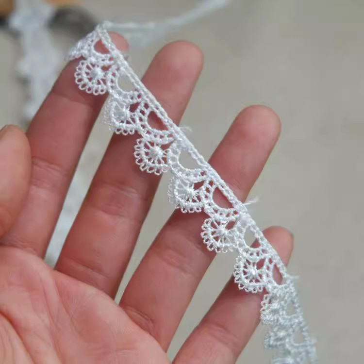 White Ribbon Laces 1 Yard Width 1.5 cm LT0465