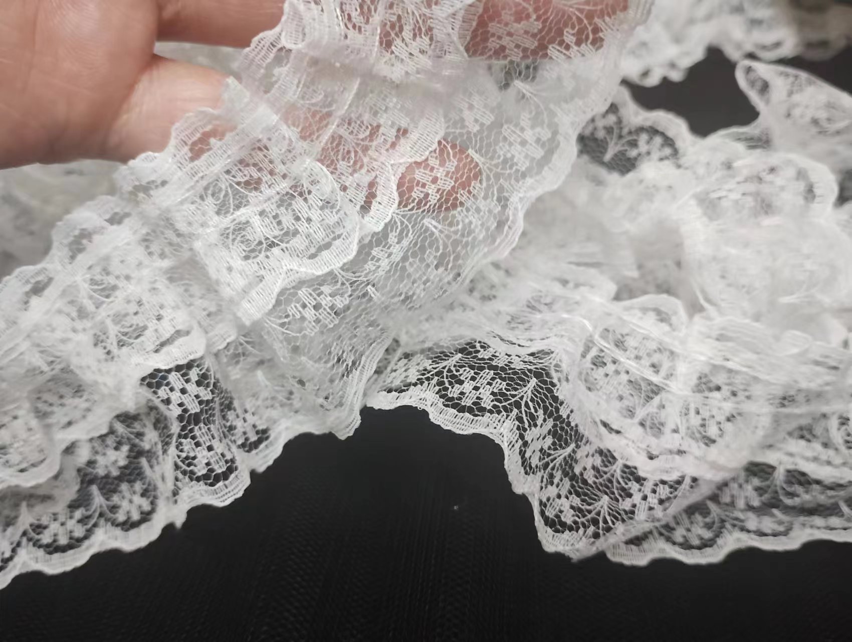 gathered lace trim