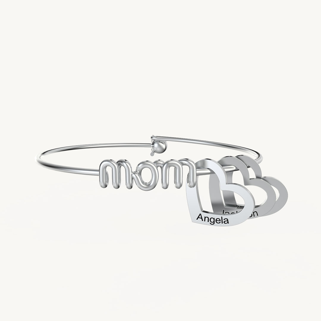 MOM Bracelet with Heart Shape Pendants