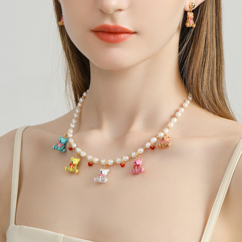 18K Pearl Multiple bears Enamel Necklace