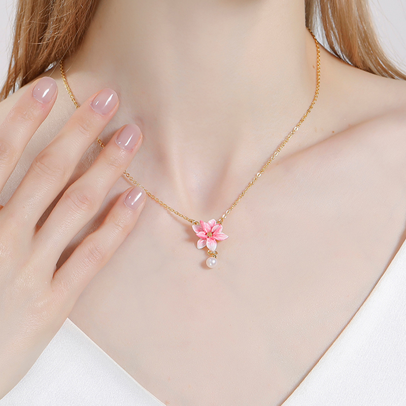 Sweet Pink Magnolia Pearl Necklace