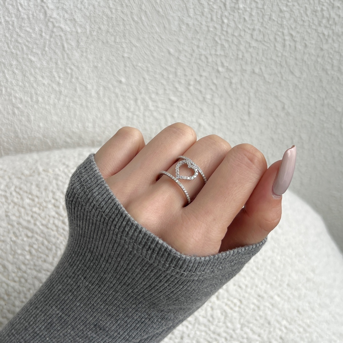DEDEJILL Double Pave Heart Ring
