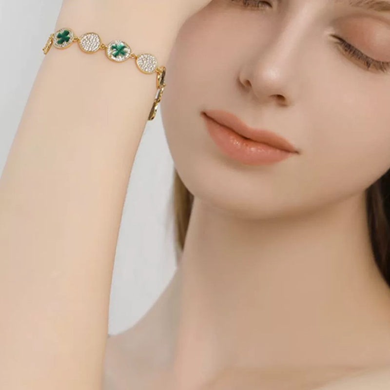 18K Lucky Clover Light Luxury Fine Enamel Bracelet