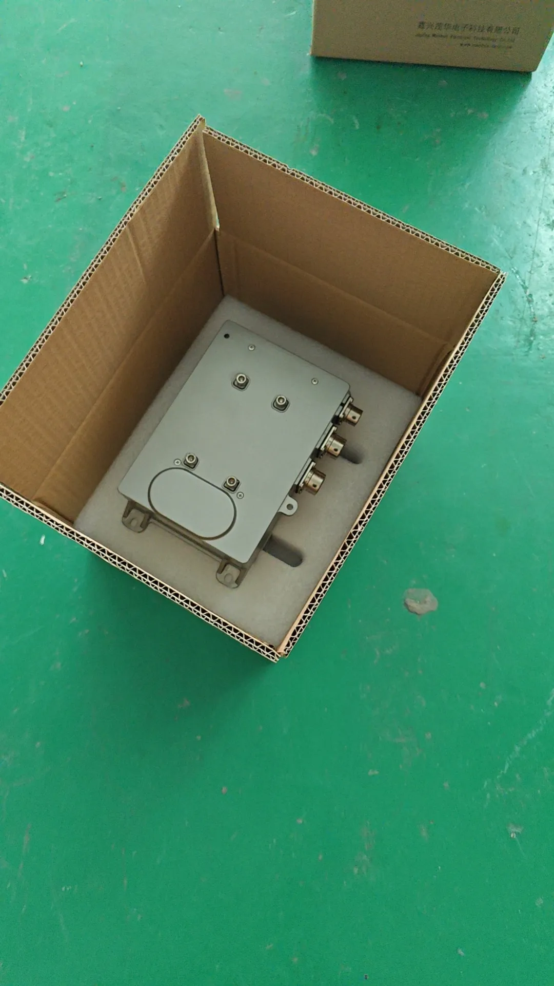TC CHARGER HK-J-H132-32 Fully Sealed OBC 3.3KW 220VAC CAN 96V32A On Board Charger