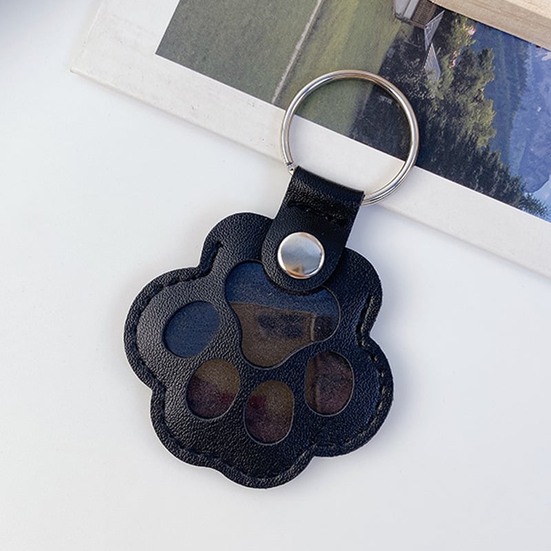 🔥HOT SALE 49% OFF - 🐾Pet Paw Shaped Leather Keychain
