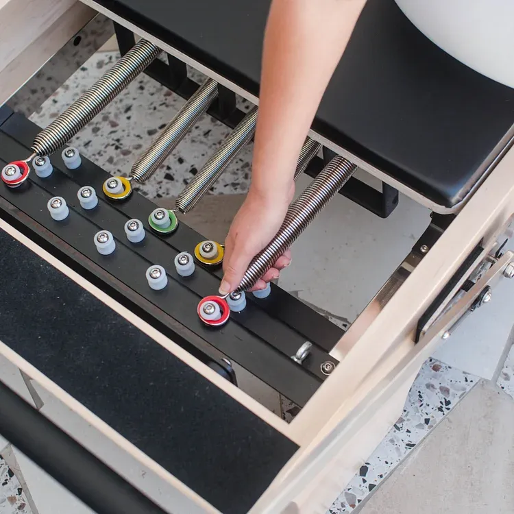 V3 Classic Pilates Reformer For Home - Ciga Pilates