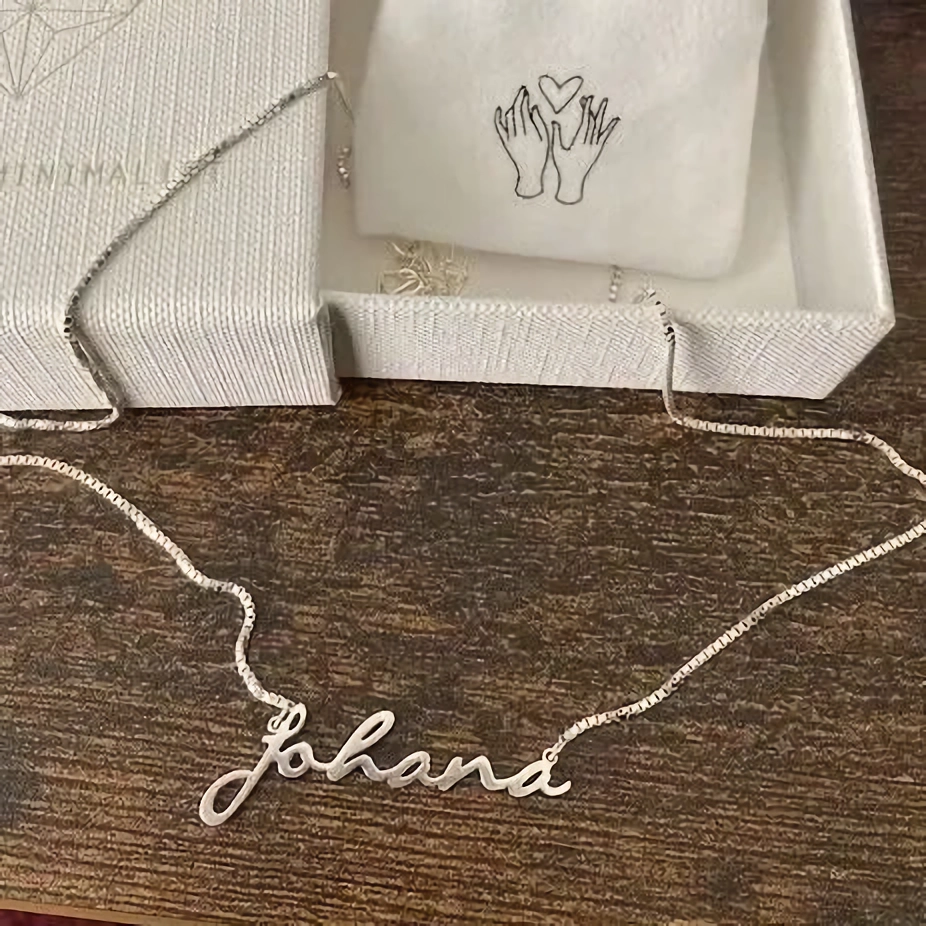 Minimalist Custom Name Necklace