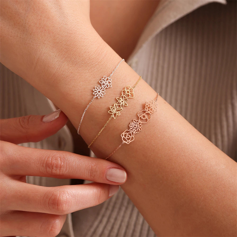 For Love - Personalized Birth Flower Necklace