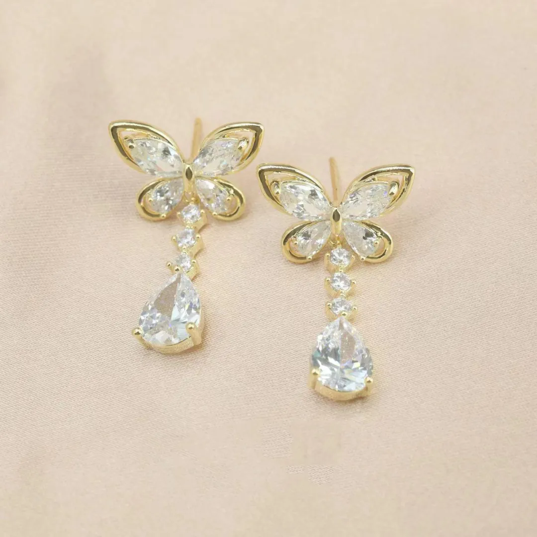 🎄CHRISTMAS PRE-SALE🎁 Crystal Butterfly Earrings