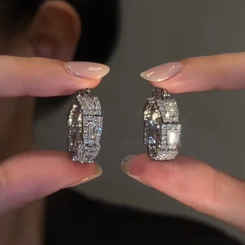 🎉New Year Hot Sale✨French Zircon Hoop Earrings