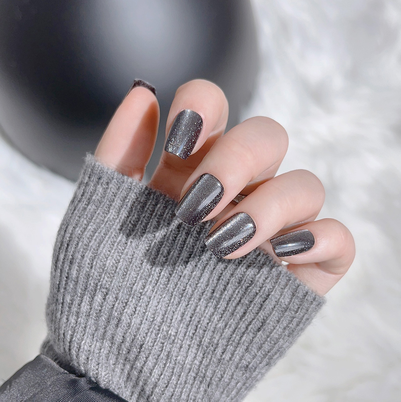 Shiny Cat Eye Fake Nails