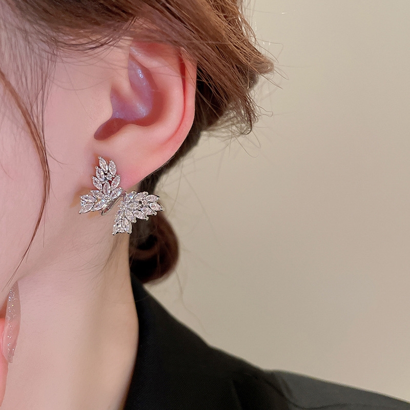 🎄Christmas Hot Sale✨Sparkling Butterfly Zircon Earrings