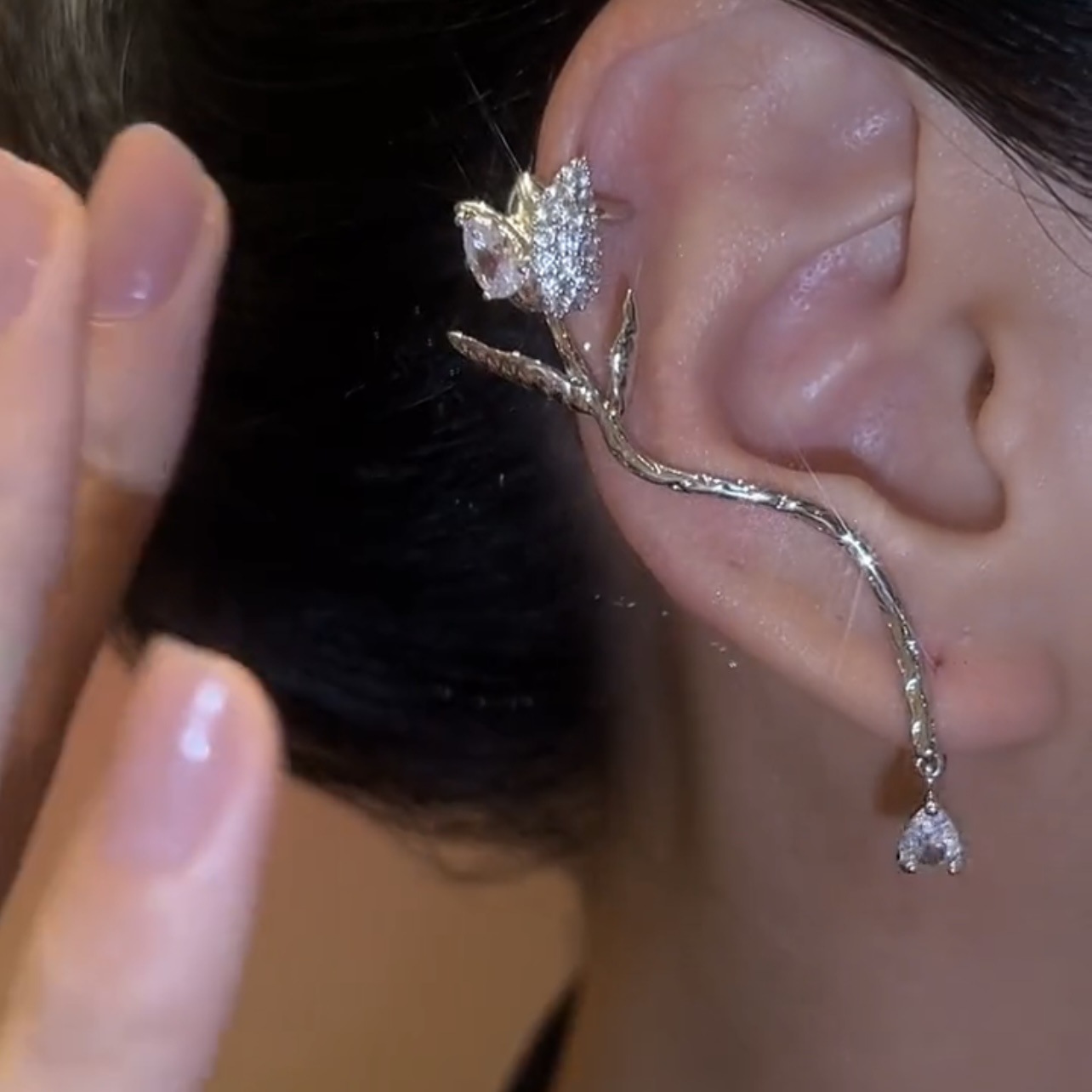 🌸Mother's Day Hot Sale✨French Style Rose Ear Cuff